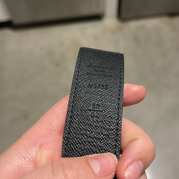 Louis Vuitton Reversible belt - Picture 3 of 4